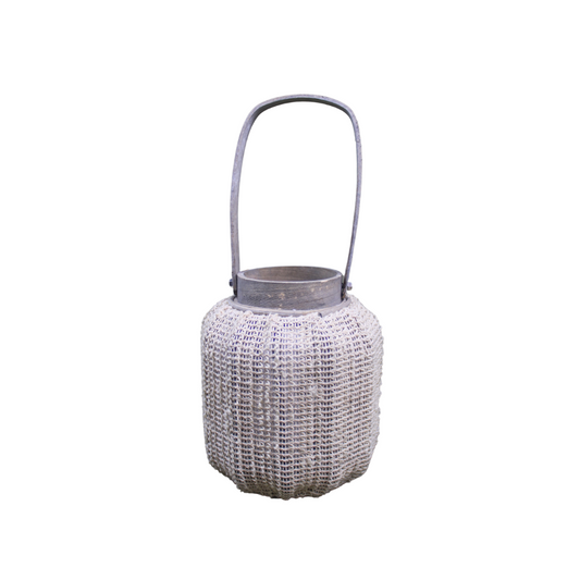 Cylinder-Shaped Lantern in Powder Ry