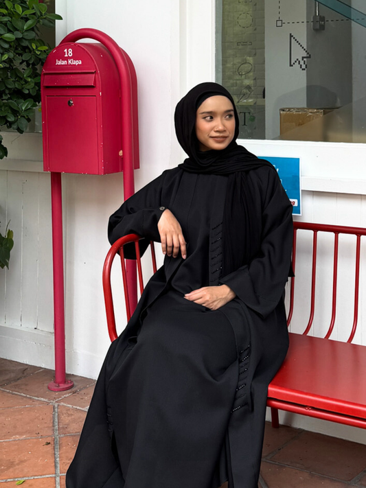 Yamani Abaya