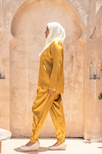 Curve Cuffed Pants in Arabian Gold & Pale Copper