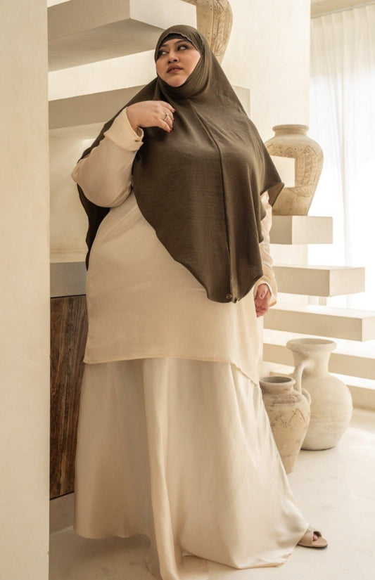 Curve A-Line Skirt in White Bliss
