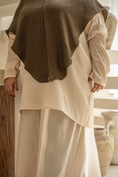 Curve Slim Blouse in Bliss White