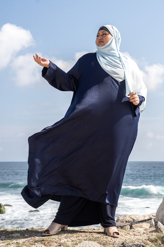 Winged Abaya in Dusty Blu and Blu Ink