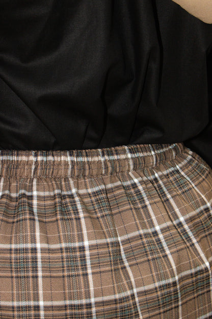 Curve Brunette Flannel Long Pint Skirt